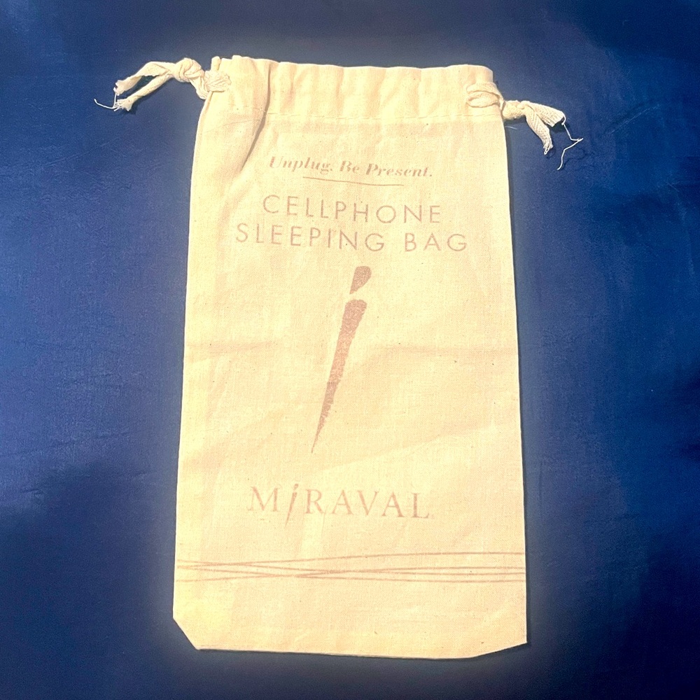 Miraval Cellphone Sleeping Bag